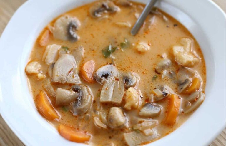 Egyszerű gombaleves