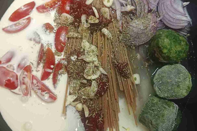 Spenótos sajtos spagetti